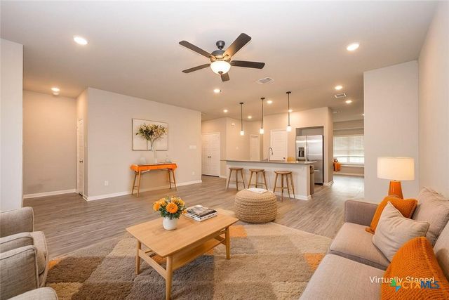 113 Lazy Lizzy Road, Jarrell, TX 76537