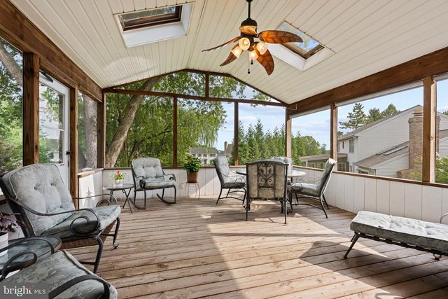 24 CAYNOR CT, Newark, DE 19711