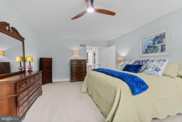24 CAYNOR CT, Newark, DE 19711