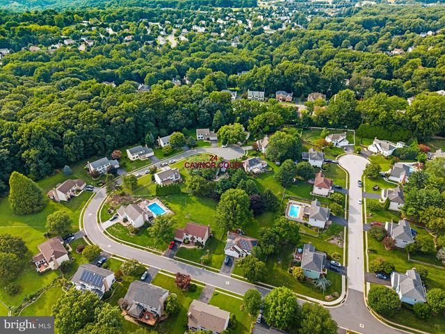 24 CAYNOR CT, Newark, DE 19711