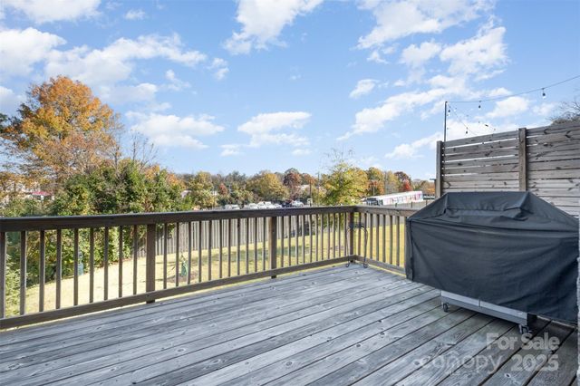 11011 Stetler Street, Charlotte, NC 28204