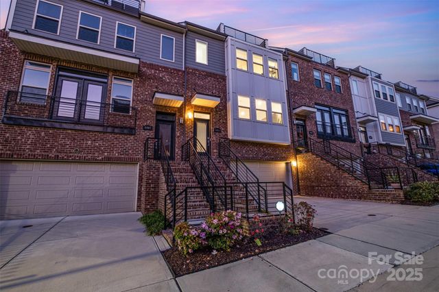 11011 Stetler Street, Charlotte, NC 28204