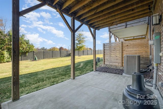 11011 Stetler Street, Charlotte, NC 28204