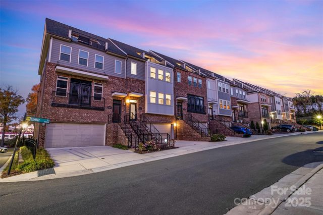 11011 Stetler Street, Charlotte, NC 28204