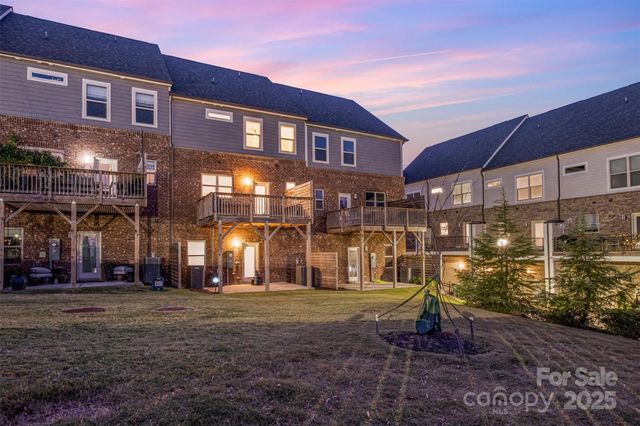 11011 Stetler Street, Charlotte, NC 28204