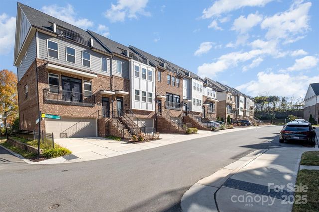 11011 Stetler Street, Charlotte, NC 28204