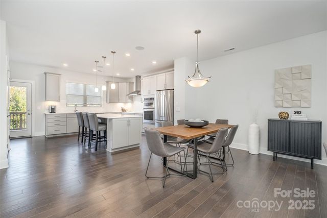 11011 Stetler Street, Charlotte, NC 28204