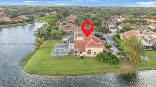 2873 Oak Park Cir, Davie, FL 33328