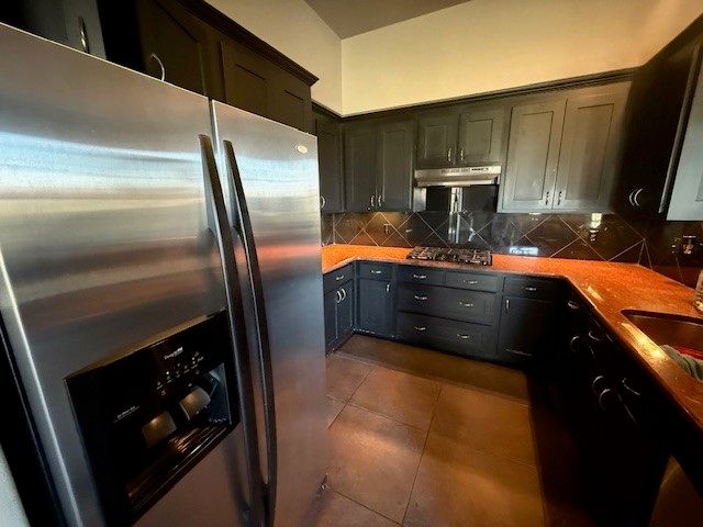 2600 S Everest Avenue, Rogers, AR 72758