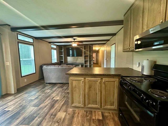 4794 Bryan Lane, Kountze, TX 77625