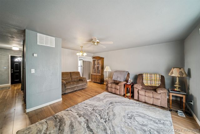 102 Saddle Lane, Oologah, OK 74053