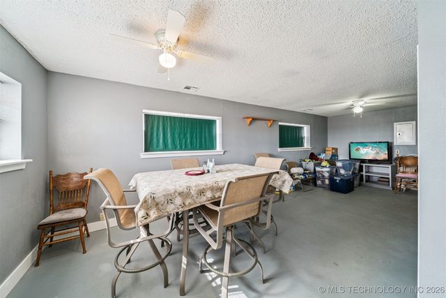 102 Saddle Lane, Oologah, OK 74053