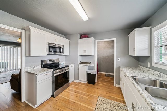 102 Saddle Lane, Oologah, OK 74053