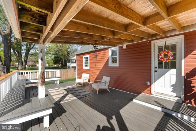 36 PARK AVE, Media, PA 19063