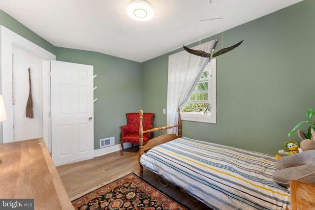 36 PARK AVE, Media, PA 19063