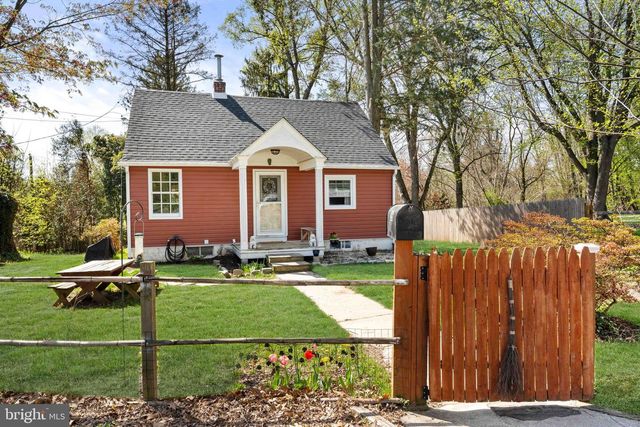 36 PARK AVE, Media, PA 19063