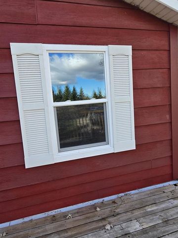 N6525 Laurmar Lane, Oneida, WI 54155