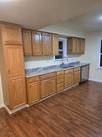 N6525 Laurmar Lane, Oneida, WI 54155