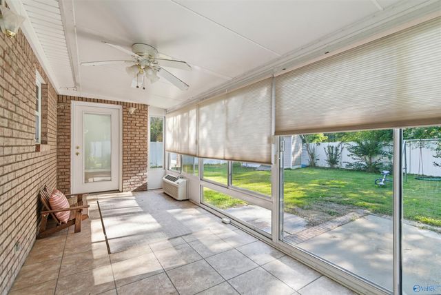 2101 SW Glenwood Drive, Hartselle, AL 35640