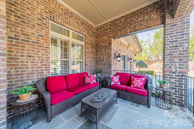 614 Pomegranate Place, Fort Mill, SC 29708