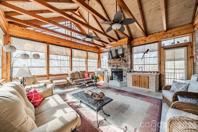 614 Pomegranate Place, Fort Mill, SC 29708