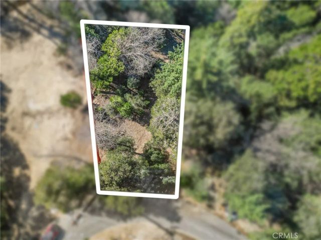 0 Chateau, Crestline, CA 92325