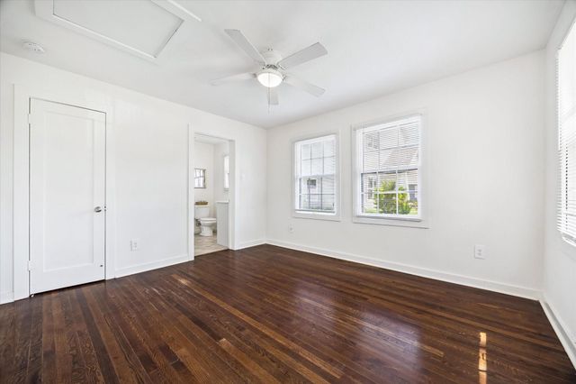 1907 Ave N, Rosenberg, TX 77471