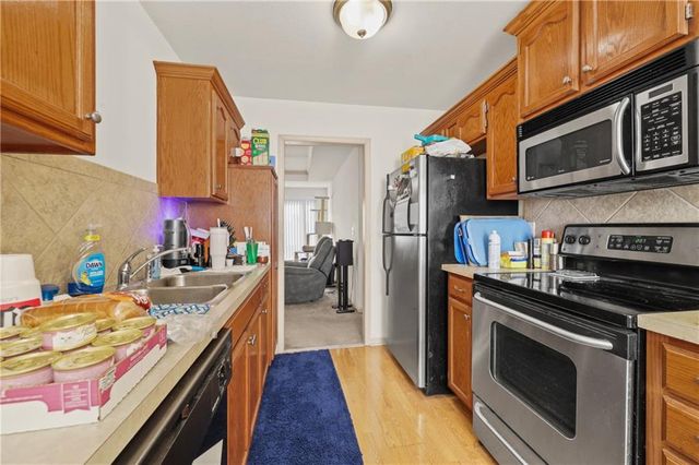 1232 NW Ashley Lane, Grain Valley, MO 64029