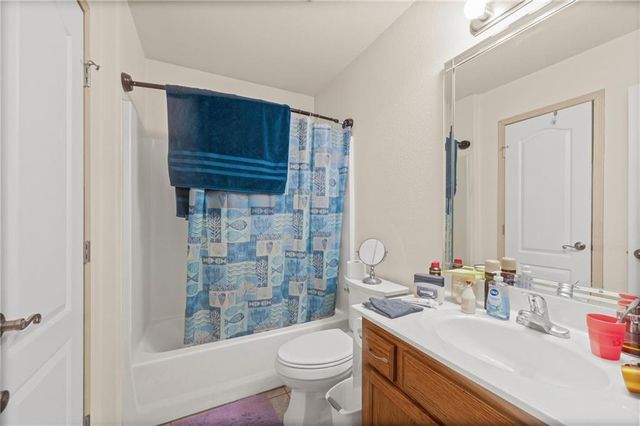 1232 NW Ashley Lane, Grain Valley, MO 64029