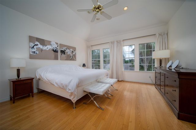 3114 Lake Street, Houston, TX 77098
