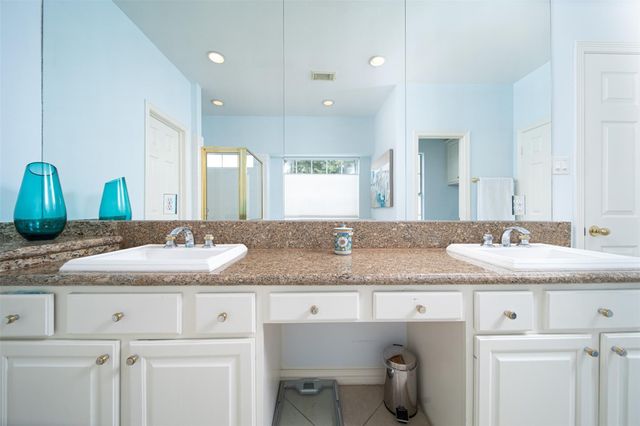 3114 Lake Street, Houston, TX 77098