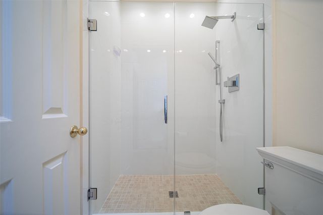 3114 Lake Street, Houston, TX 77098