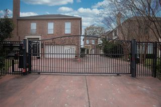 3114 Lake Street, Houston, TX 77098