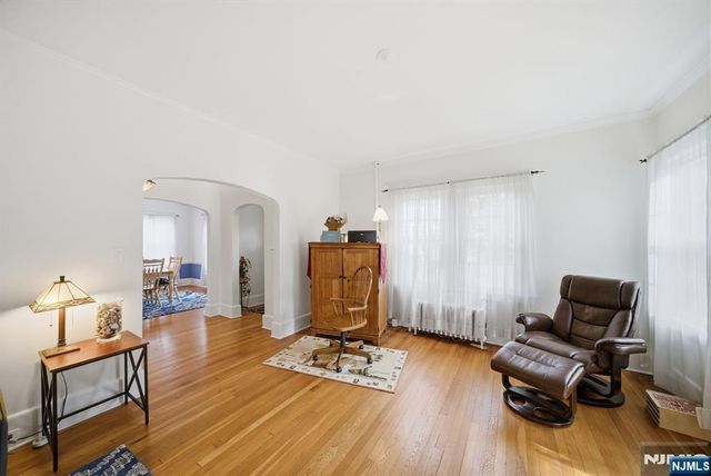 19 Crestview Road, Denville Township, NJ 07834