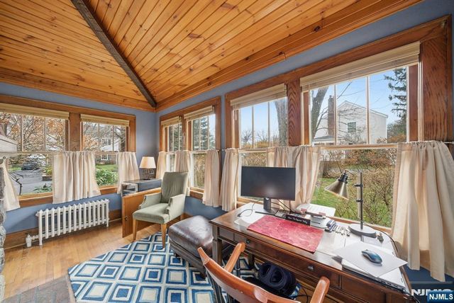 19 Crestview Road, Denville Township, NJ 07834