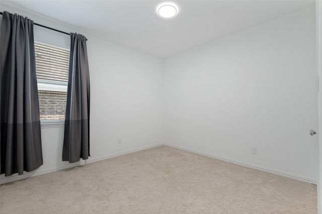 704 Pistachio Parkway, Forney, TX 75126