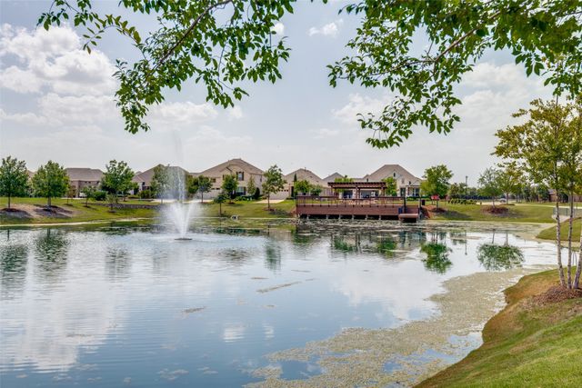 704 Pistachio Parkway, Forney, TX 75126