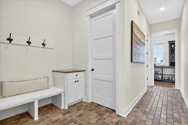 7604 E 250th Street, Elko New Market, MN 55020