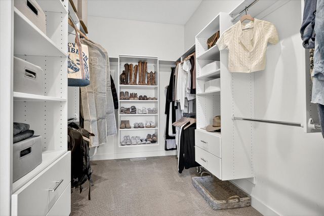 7604 E 250th Street, Elko New Market, MN 55020