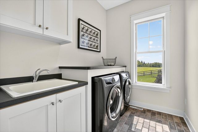 7604 E 250th Street, Elko New Market, MN 55020