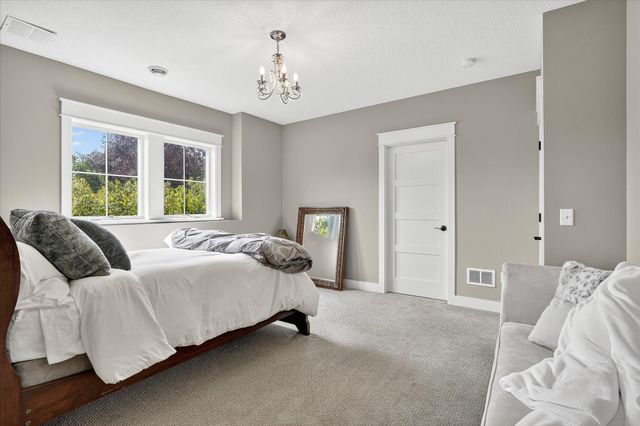 7604 E 250th Street, Elko New Market, MN 55020