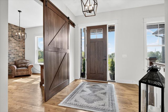 7604 E 250th Street, Elko New Market, MN 55020