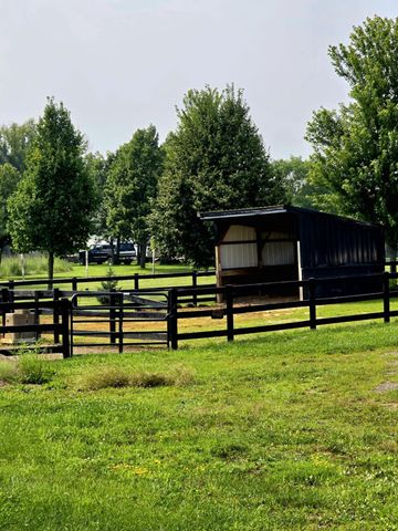 7604 E 250th Street, Elko New Market, MN 55020