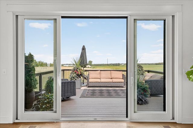 7604 E 250th Street, Elko New Market, MN 55020