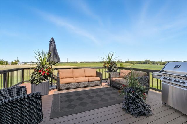 7604 E 250th Street, Elko New Market, MN 55020