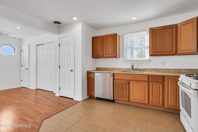 315 Elizabeth Avenue, Toms River, NJ 08757