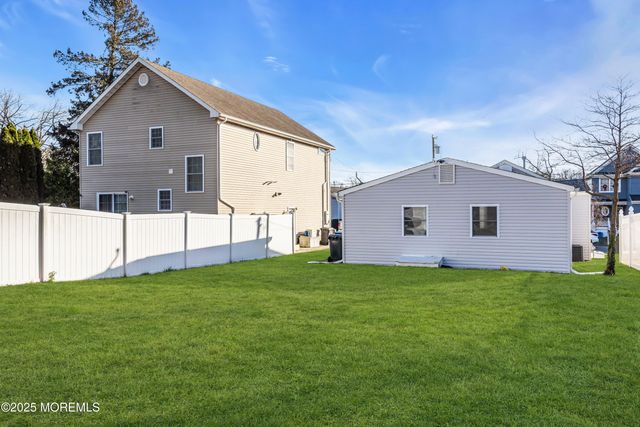 315 Elizabeth Avenue, Toms River, NJ 08757