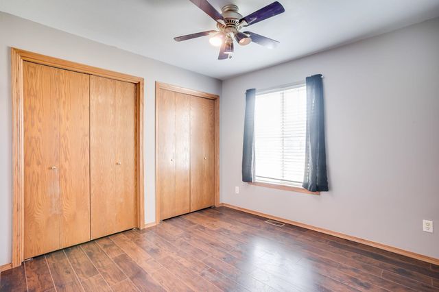 8811 W Britton Ct, Wichita, KS 67205