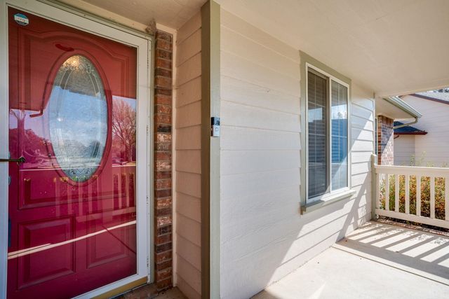 8811 W Britton Ct, Wichita, KS 67205