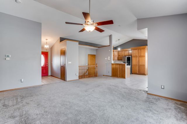 8811 W Britton Ct, Wichita, KS 67205